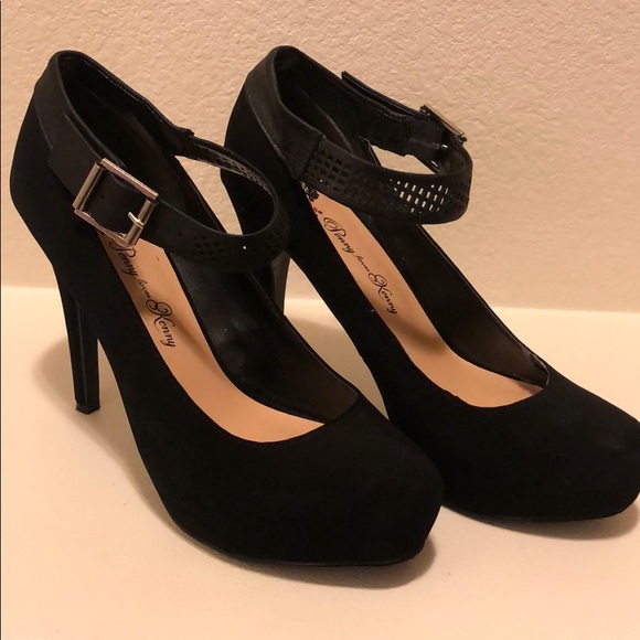 Penny Loves Kenny Shoes - Penny loves Kenny pumps heels